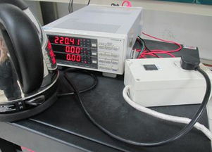 手機電腦充電器留在插座上是否耗電？電線電纜的作用與安全使用